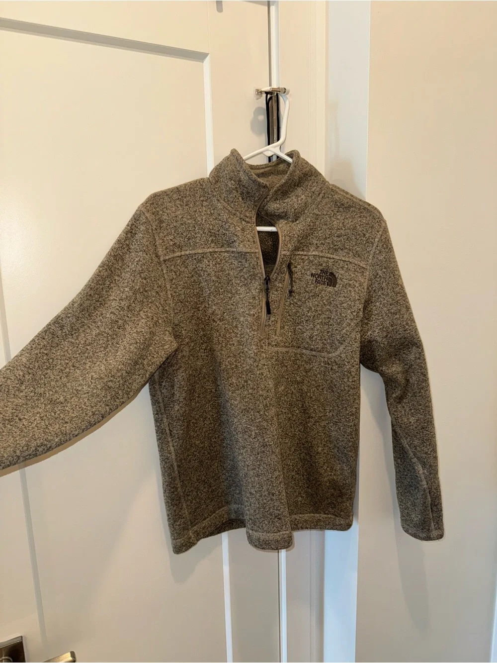 The North Face Men's Heathered Brown Quarter-Zip Fleece Pullover